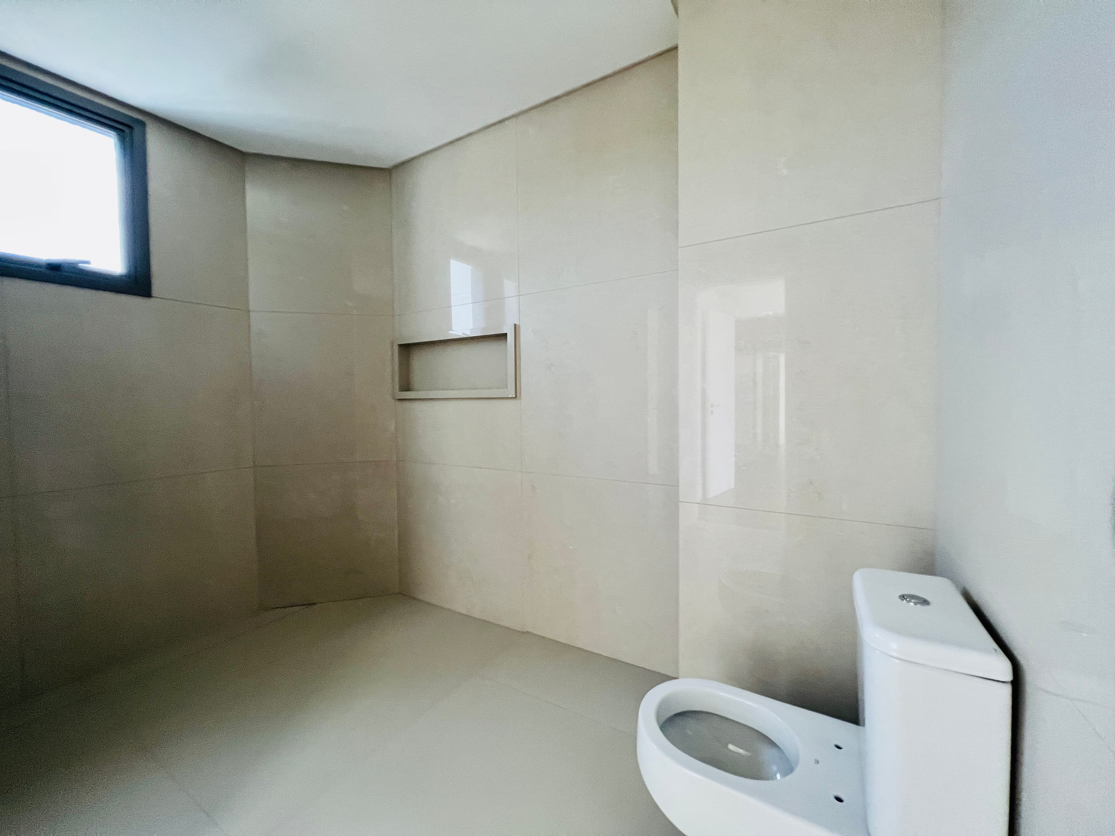 Apartamento à Venda no Pharos Residence