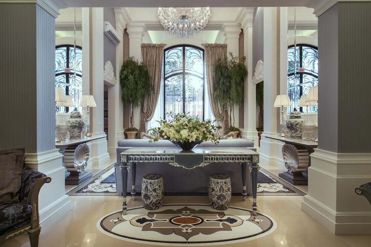 Venda de andar alto no Acqualina Residence