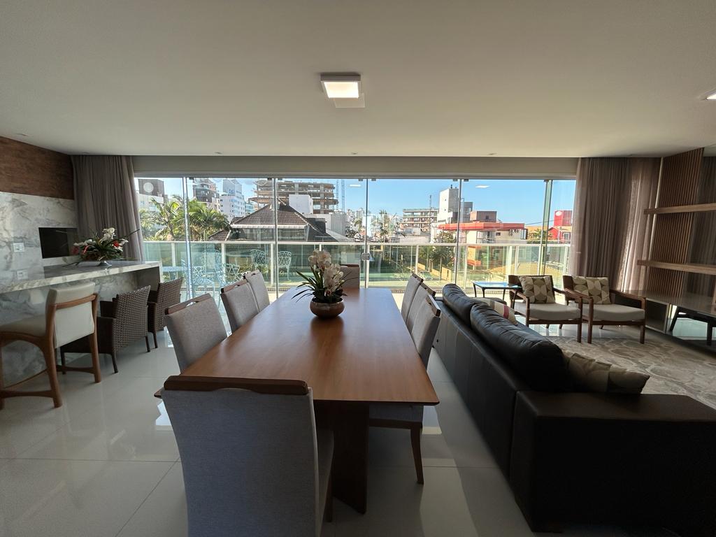 Apartamento diferenciado no Mirage praia Brava (6).jpeg