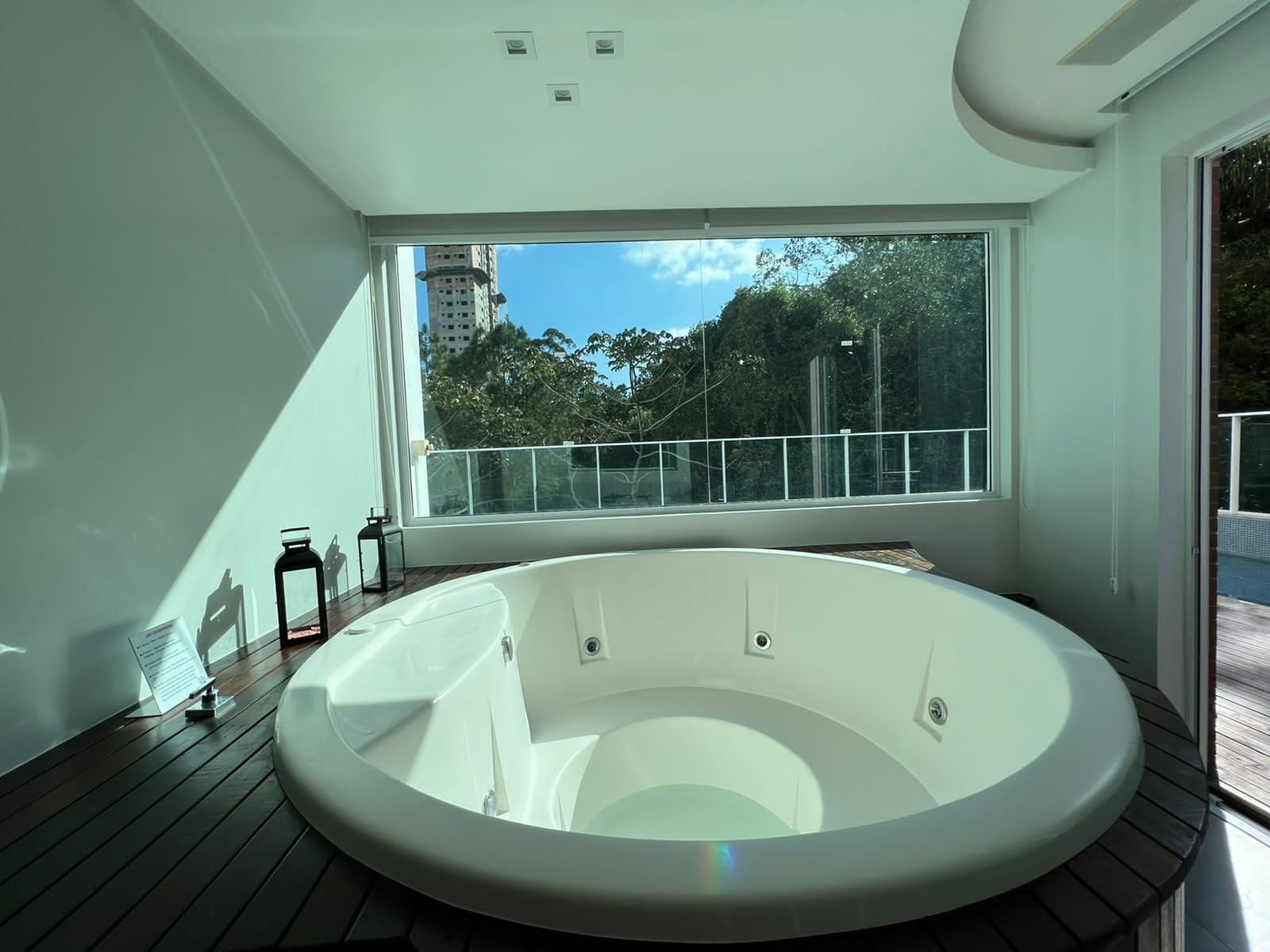 Apartamento á venda no Carmel Vista Alta