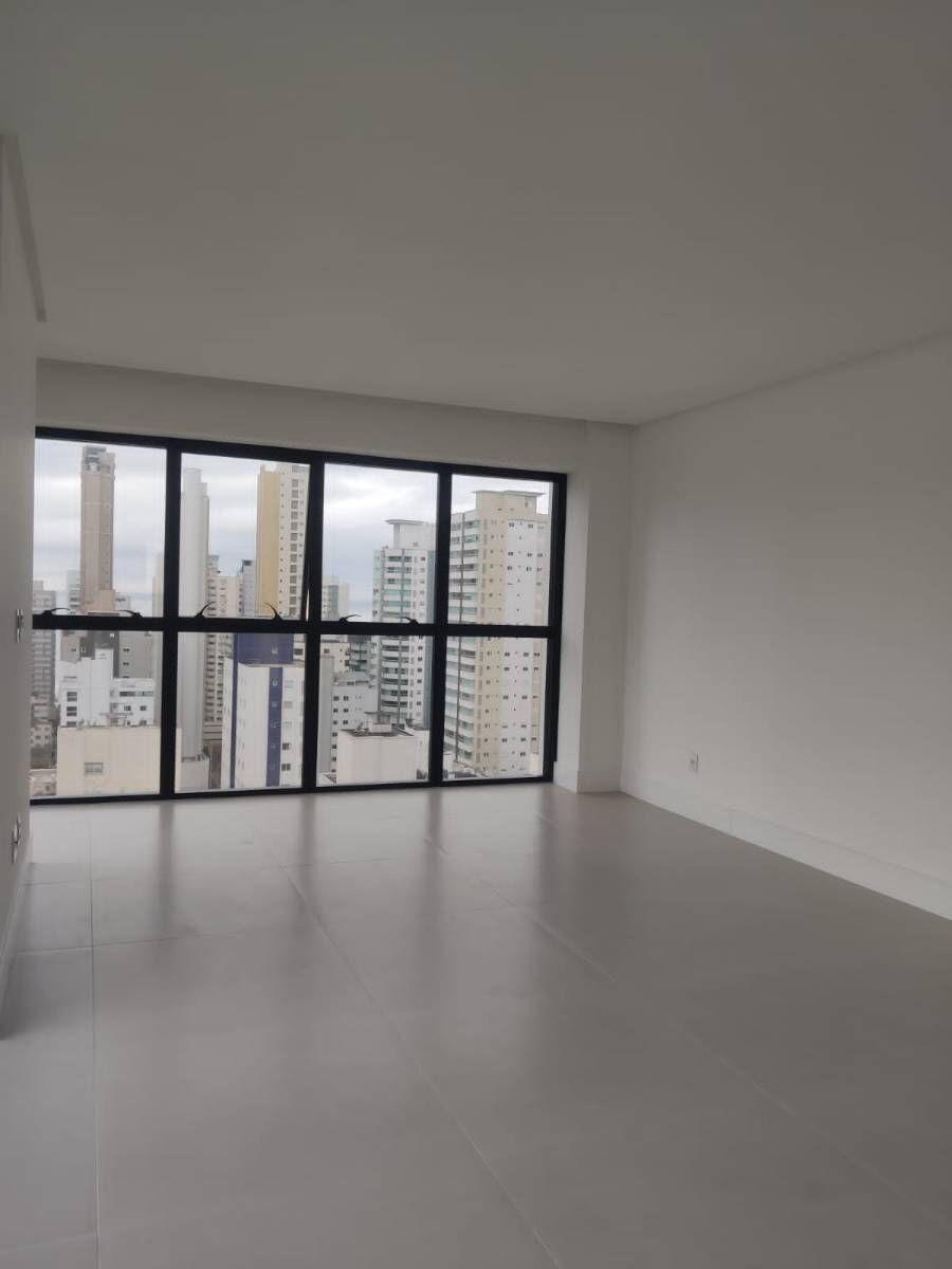 Apartamento á venda no Edifício Rooftop