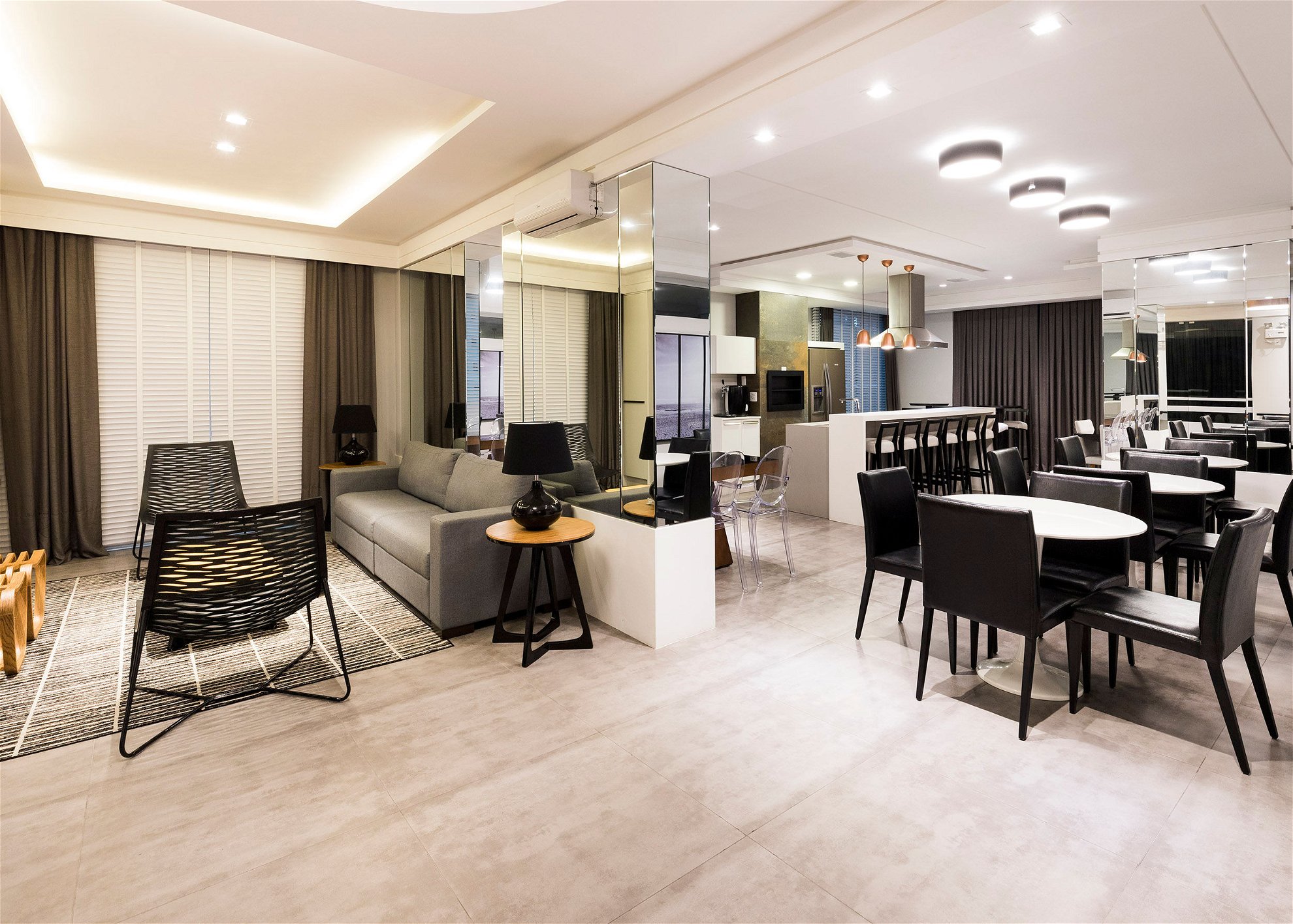 Apartamento no Carmel Vista Alta