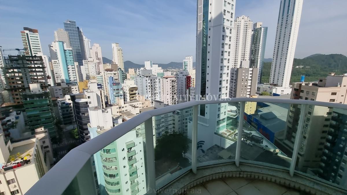 Apto à Venda no Le Majestic em Balneário Camboriú