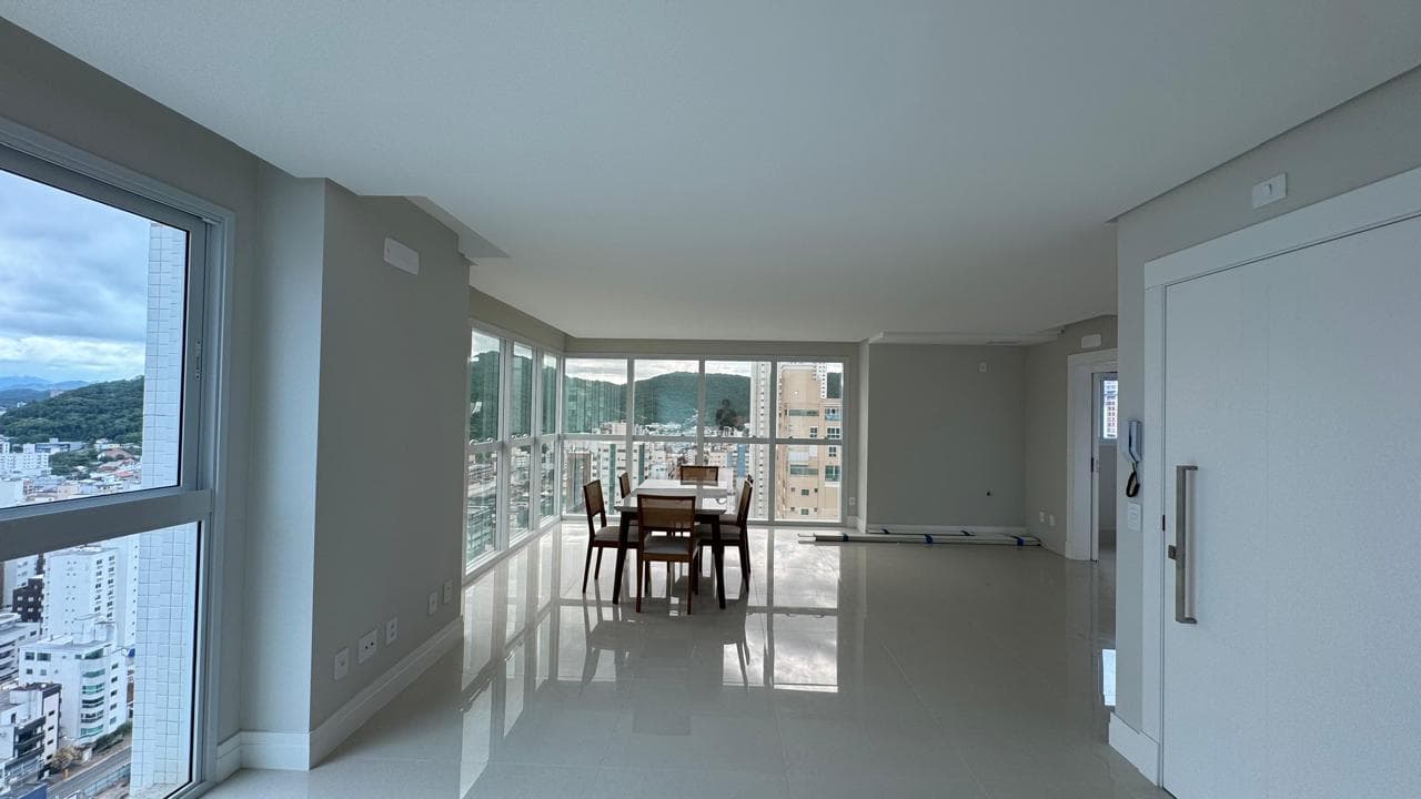 ELEGANZA TOWER 13.jpeg