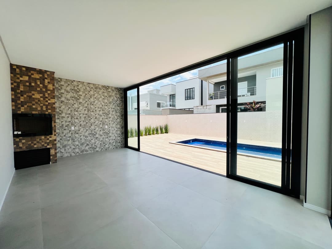 Casa Caledonia a venda_(14).jpg